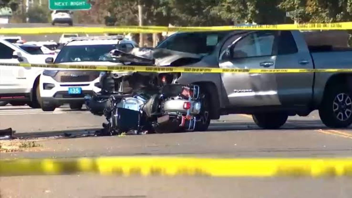Lindenhurst motorcycle crash
