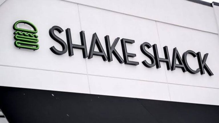Shake Shack opening new locations